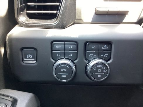 New 2026 GMC Sierra 1500 AT4 w/ Technology Package image 26