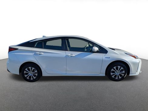 Used 2019 Toyota Prius AWD image 2
