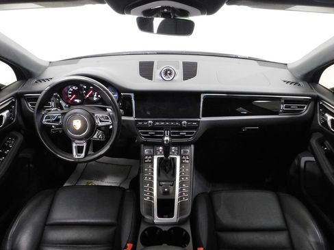 Used 2021 Porsche Macan GTS AWD/4WD image 37