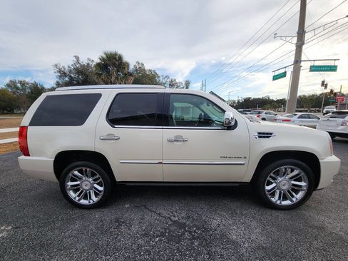 Used 2009 Cadillac Escalade Platinum image 7