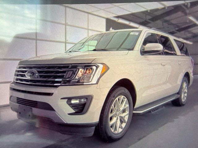 Used 2021 Ford Expedition Max XLT RWD image 2