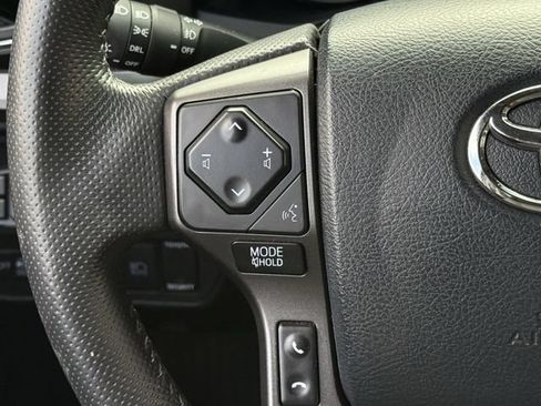 Used 2019 Toyota Tacoma TRD Off-Road AWD/4WD image 13
