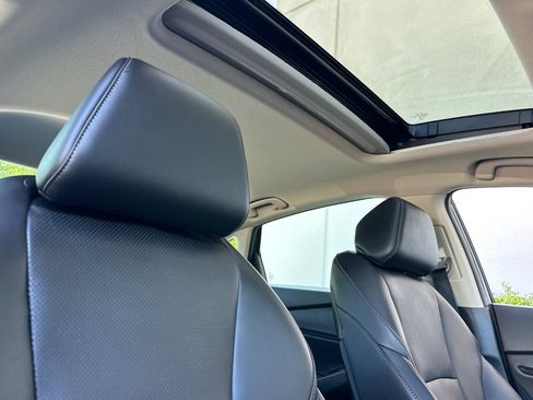 Used 2025 Honda Accord Touring image 14