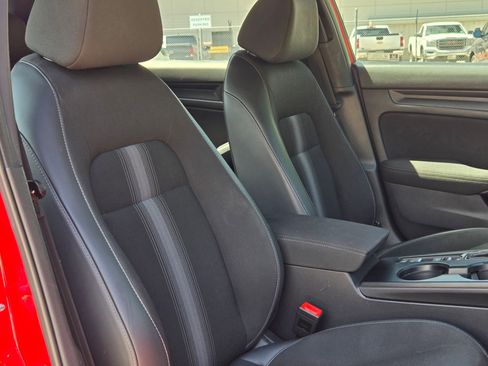 Used 2024 Honda Civic Sport image 30