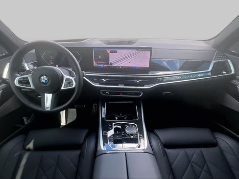 Used 2026 BMW X5 xDrive40i w/ M Sport Package AWD/4WD image 14