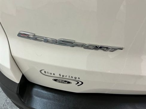 Used 2020 Ford EcoSport SE image 6
