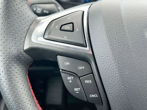 Used 2024 Ford Edge ST-Line AWD/4WD image 23