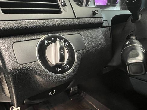 Used 2010 Mercedes-Benz C 300 C 300 Luxury image 29