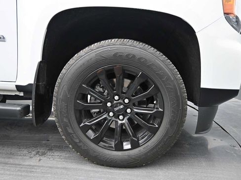 Used 2022 GMC Canyon Elevation w/ Trailering Package AWD/4WD image 10
