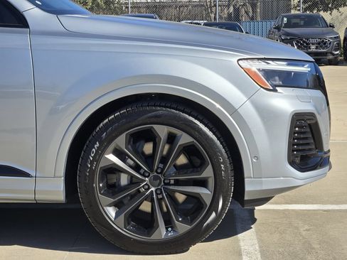Certified 2026 Audi Q7 3.0T Premium Plus AWD/4WD image 13