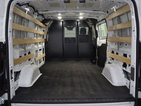 Used 2024 Ford Transit 250 Low Roof w/ Exterior Upgrade Package image 23