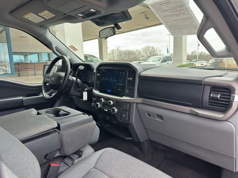 Used 2025 Ford F150 XLT w/ Equipment Group 301A Standard AWD/4WD image 28