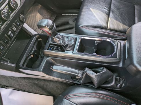 Used 2019 Toyota Tacoma 4x4 Double Cab image 15