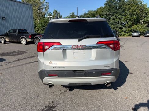 Used 2019 GMC Acadia SLT AWD/4WD image 6