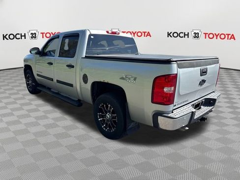 Used 2011 Chevrolet Silverado 1500 LT w/ All-Star Edition AWD/4WD image 6