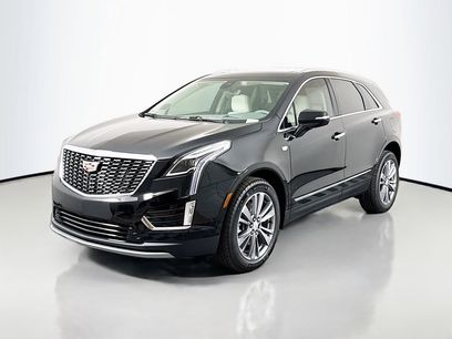 New 2025 Cadillac XT5 Premium Luxury w/ Technology Package
