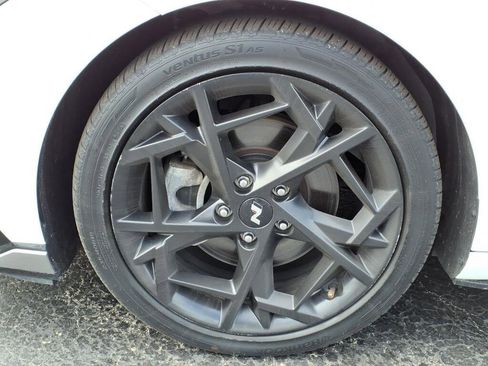 Certified 2025 Hyundai Elantra N Line FWD image 6