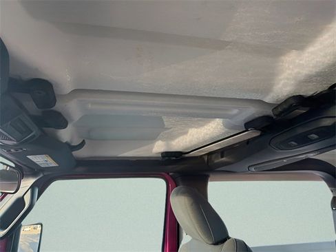 Used 2024 Jeep Wrangler Sport image 12