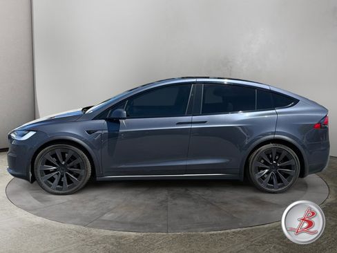 Used 2022 Tesla Model X AWD/4WD image 4