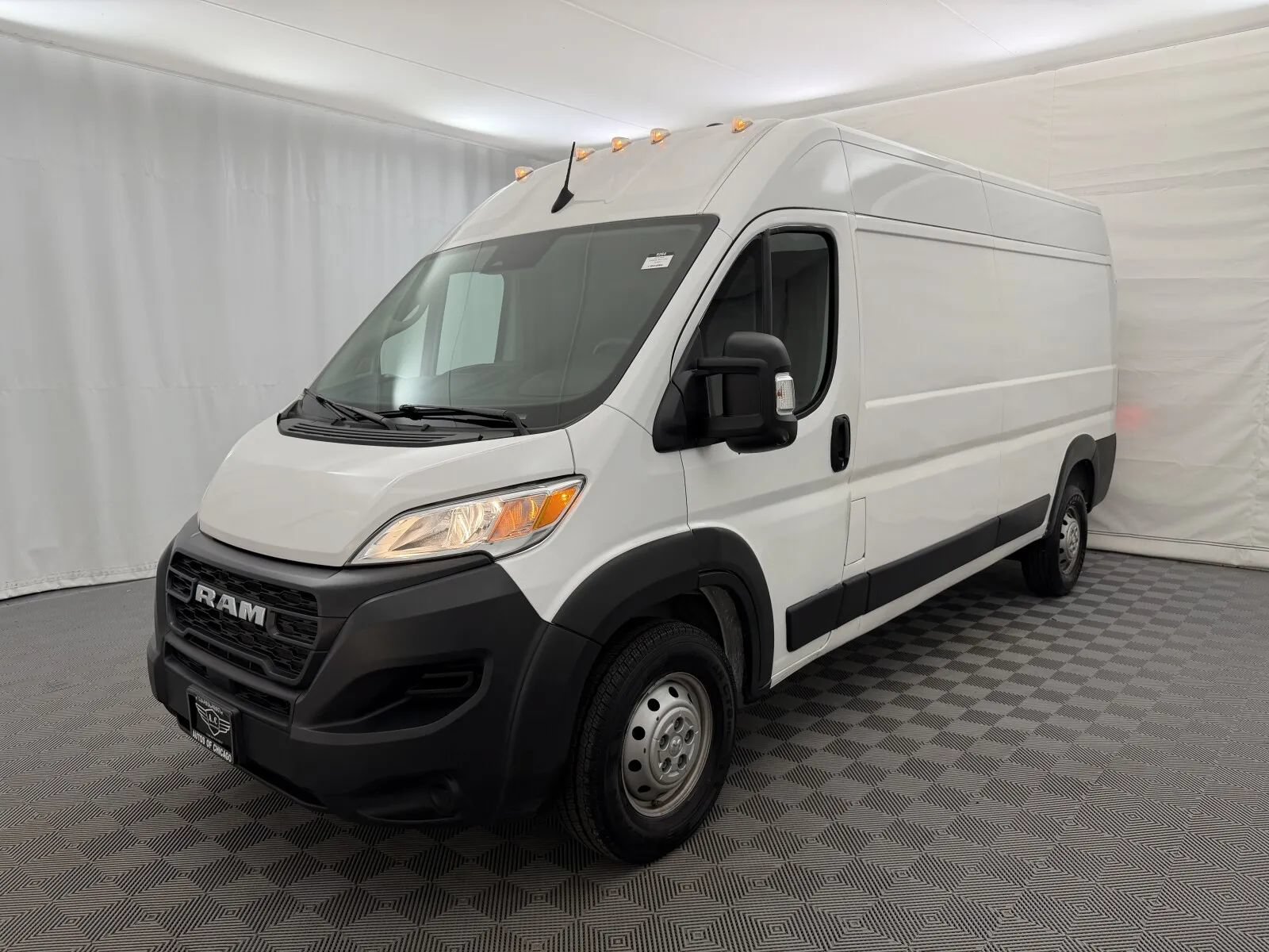 Used 2023 RAM ProMaster 2500 FWD image 2