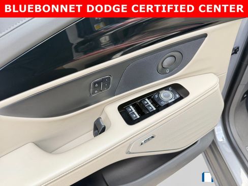 Used 2024 Lincoln Nautilus Reserve w/ Equipment Group 202A AWD/4WD image 10