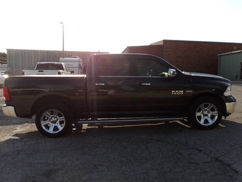 Used 2018 RAM 1500 Lone Star RWD image 6