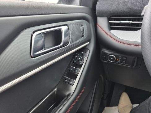 New 2026 Ford Explorer ST-Line AWD/4WD image 26