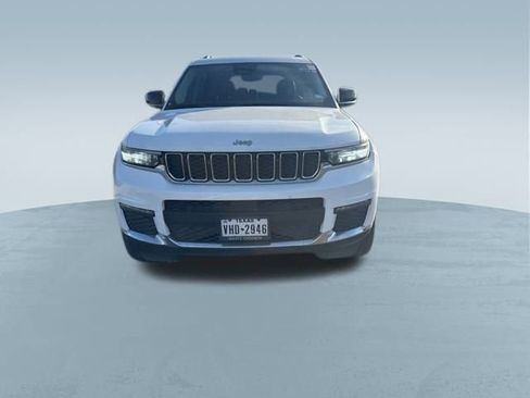 Used 2022 Jeep Grand Cherokee L Limited image 2