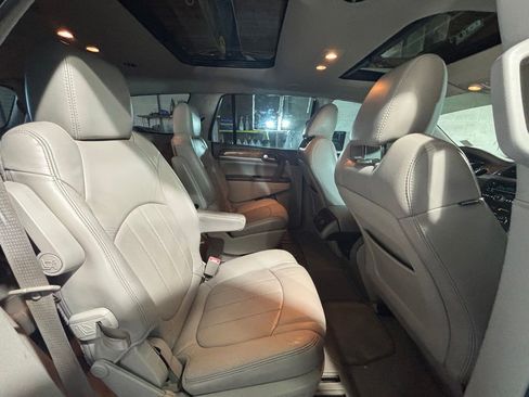 Used 2012 Buick Enclave Leather FWD image 15