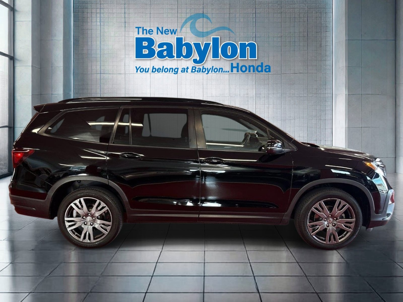 Used 2022 Honda Pilot Sport image 3