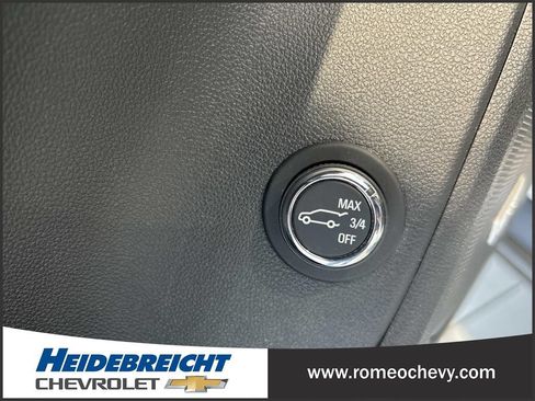 Used 2025 Chevrolet Blazer RS w/ Enhanced Convenience Package AWD/4WD image 31