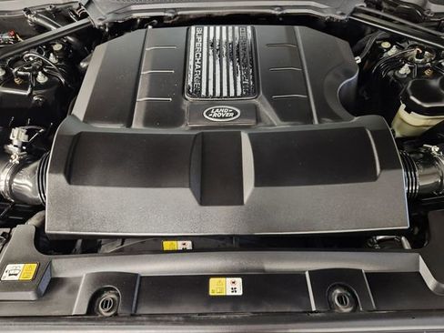 Used 2019 Land Rover Range Rover Supercharged AWD/4WD image 32