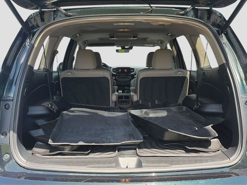 Used 2020 Honda Pilot Touring image 18