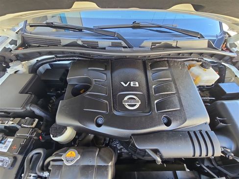 Used 2020 Nissan Armada Platinum w/ Captain's Chairs Package image 30
