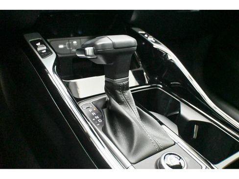 Certified 2025 Kia Sorento SX image 26