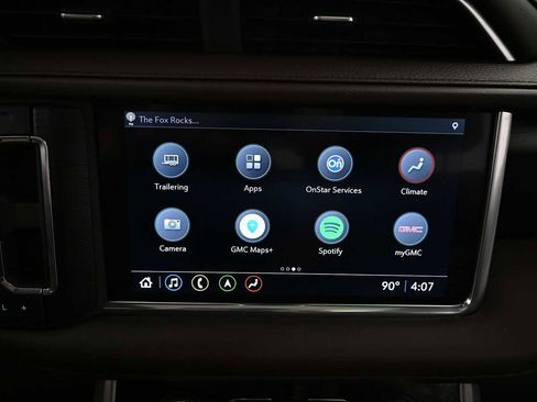 Used 2021 GMC Yukon Denali w/ Denali Premium Package RWD image 20