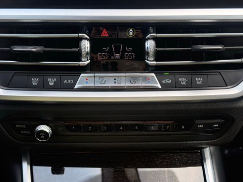 Used 2020 BMW 330i Sedan w/ Convenience Package image 22