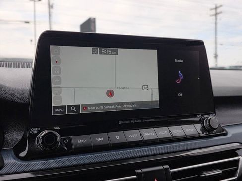 Used 2023 Kia Seltos S w/ Navigation Package image 16