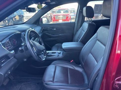 Certified 2022 Chevrolet Traverse High Country w/ LPO, Floor Liner Package image 11