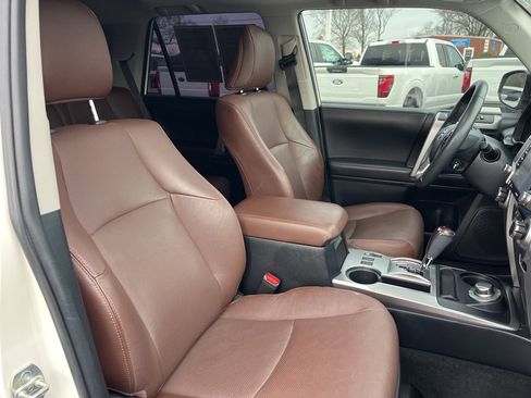 Used 2022 Toyota 4Runner Limited image 15