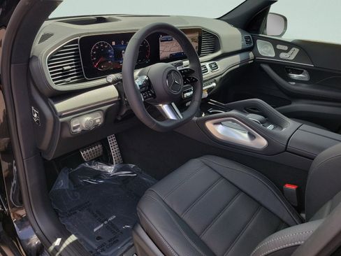 New 2026 Mercedes-Benz GLS 580 4MATIC image 20