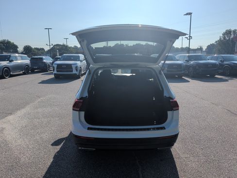 Used 2019 Volkswagen Tiguan S w/ Driver Assistance Package FWD image 15