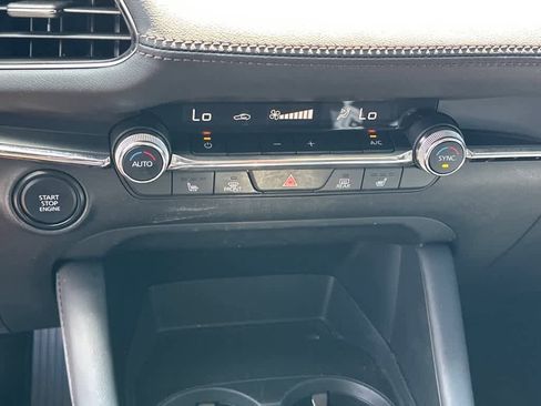 Used 2023 MAZDA MAZDA3 s image 24