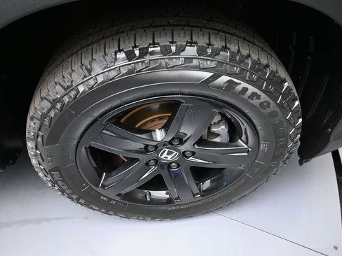 Used 2023 Honda Ridgeline Black Edition image 13