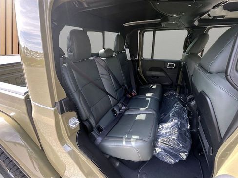 New 2026 Jeep Gladiator Mojave AWD/4WD image 21