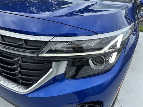 Used 2024 Kia Seltos S FWD image 6