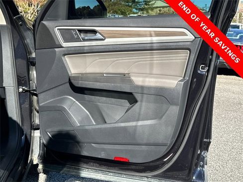 Used 2023 Volkswagen Atlas SEL image 14