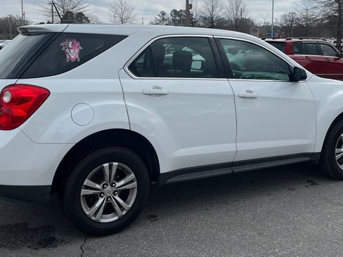 Used 2015 Chevrolet Equinox LS image 9
