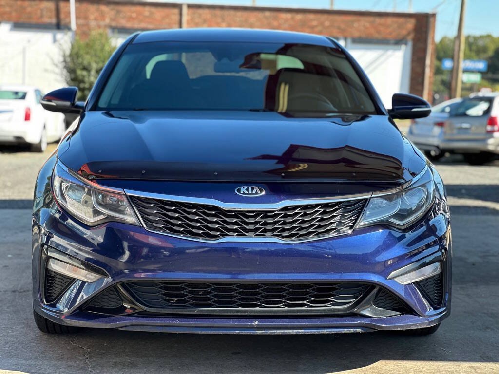 Used 2020 Kia Optima LX FWD image 2