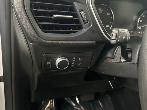 Used 2022 Ford Escape SE AWD/4WD image 14